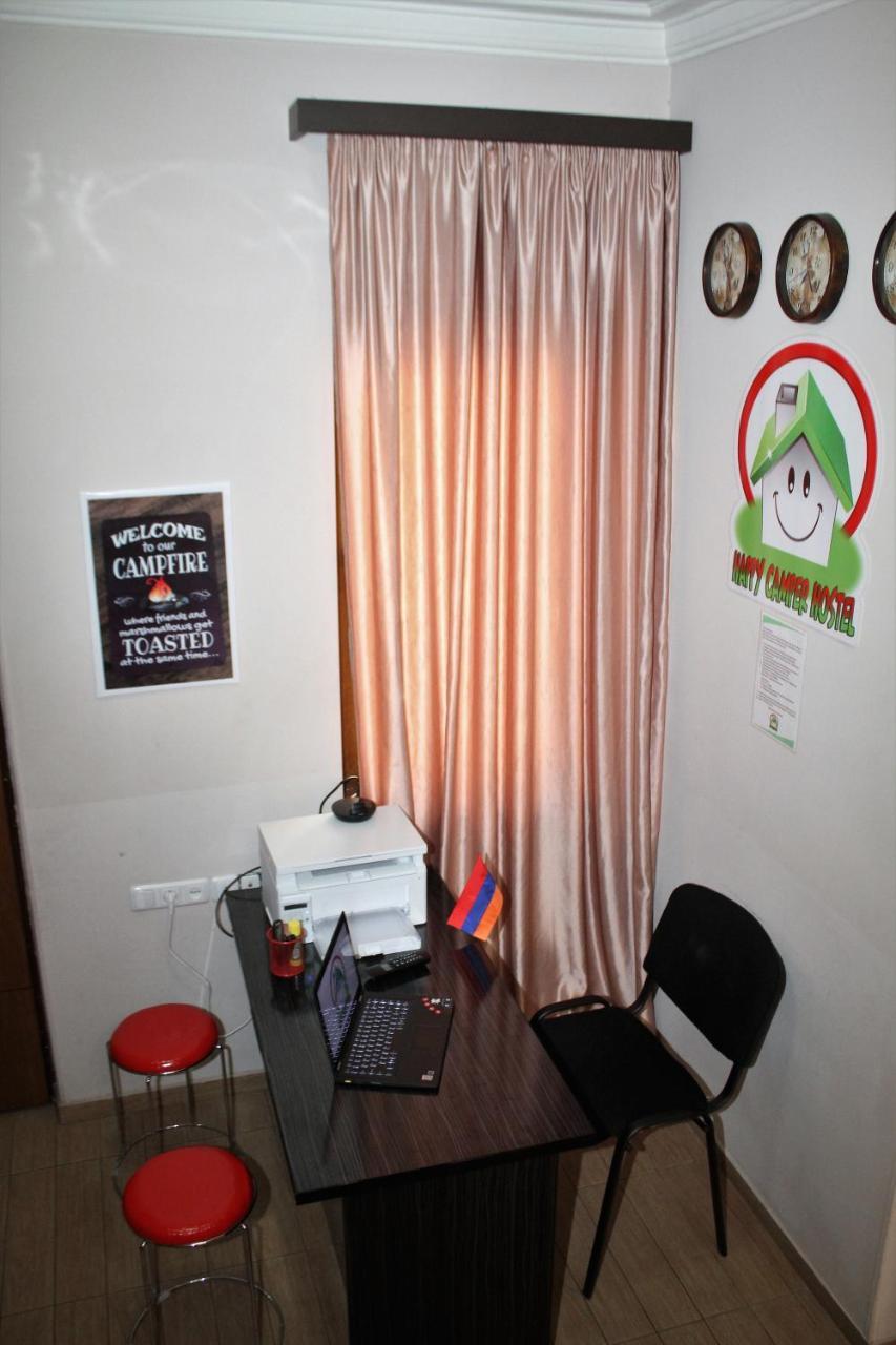Happy Camper Hostel Erivan Exterior foto